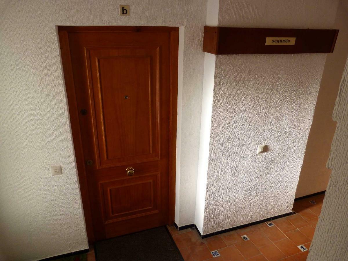 Appartement Punta Almina 100 M From T H E Sea San Luis de Sabinillas Bagian luar foto